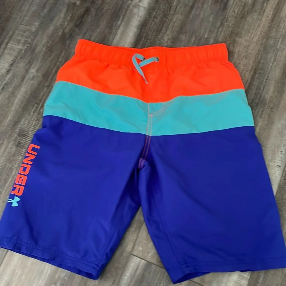 under armour swim trunks youth xl